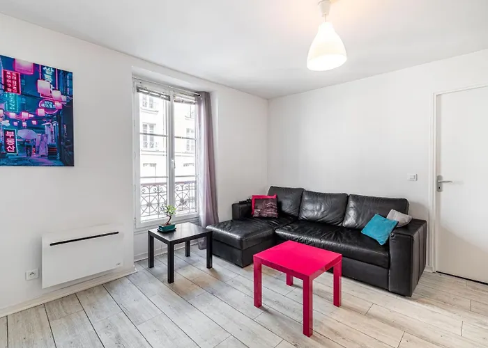 Guestready - Charming Canal St-Martin Retreat